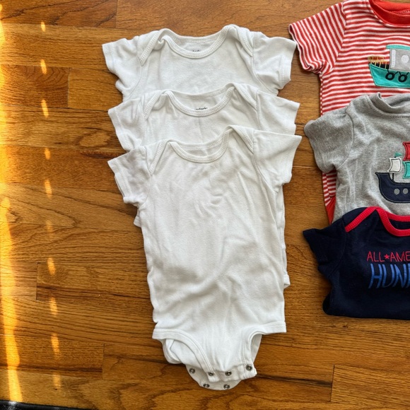 Carters Bundle 9 Month 12 Pieces - Picture 2 of 8